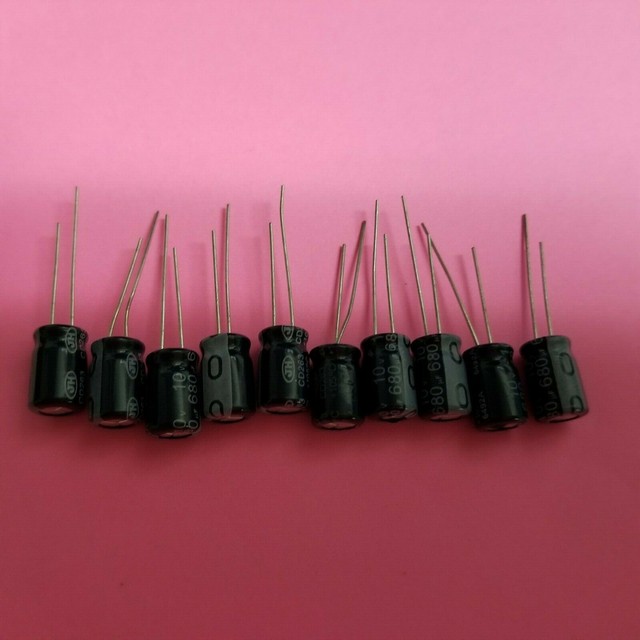 Конденсатор 10v 680uf