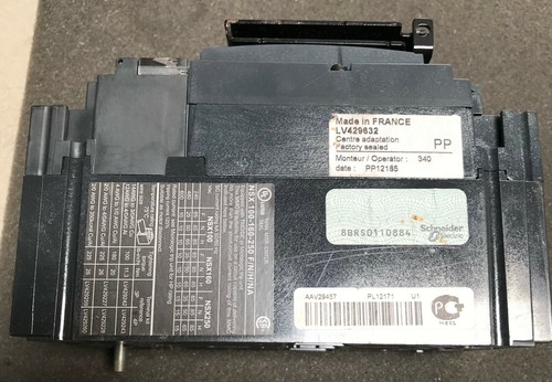Schneider NSX 100F , LV429630 Compact Electric Molded Case Circuit Breaker - Picture 4 of 5