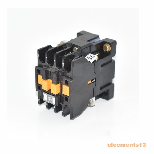 RELÉ CONTACTOR TELEMECANIQUE CA2-DN140 24V 50Hz 10A 660V - Imagen 4 de 6