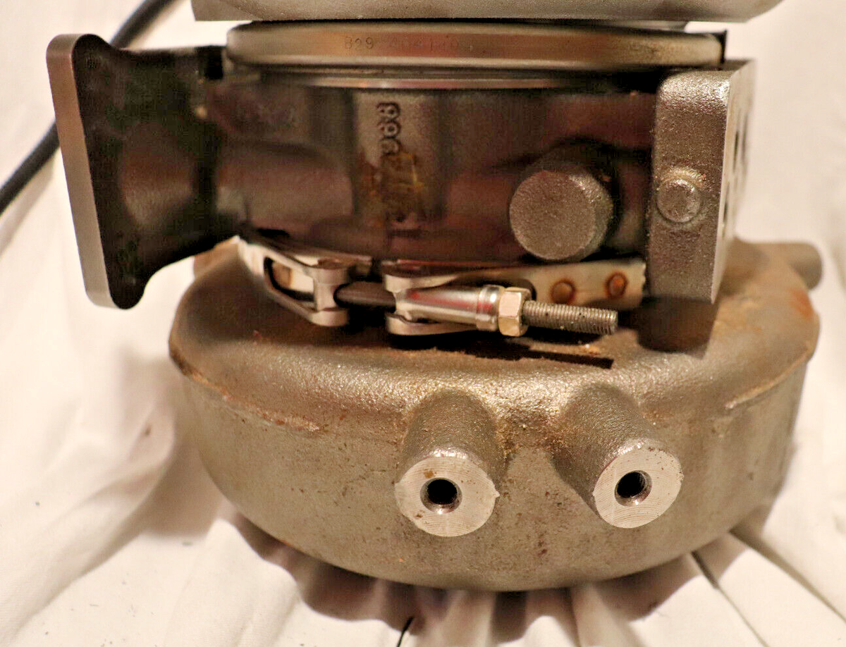 5326682 Cummins Turbocharger HE300VG Holset Assembly 3779307
