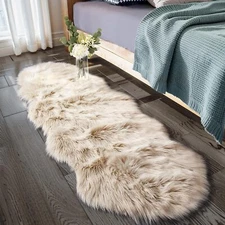 Ultra Soft Faux Sheepskin Fur Rug Fluffy Rug for Bedroom Fuzzy Carpet