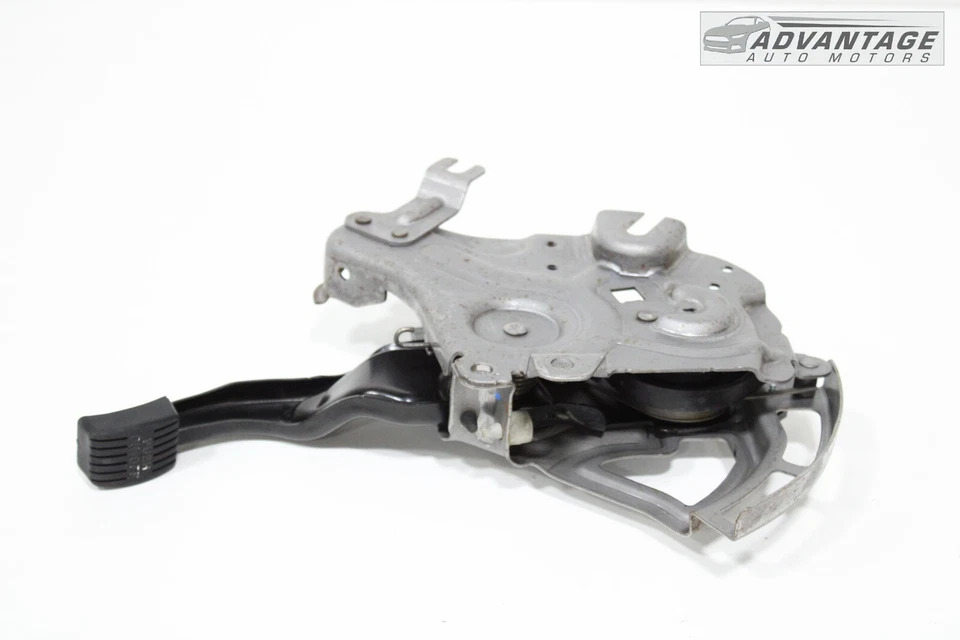 Dodge Charger 2018-2023 freno de estacionamiento parada liberación pedal de parada con soporte OEM Foto 2 de 4