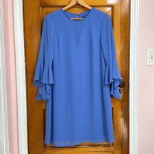 Vince Camuto Baby Blue Retro Mod Bell Sleeve Dress Women’s US 6