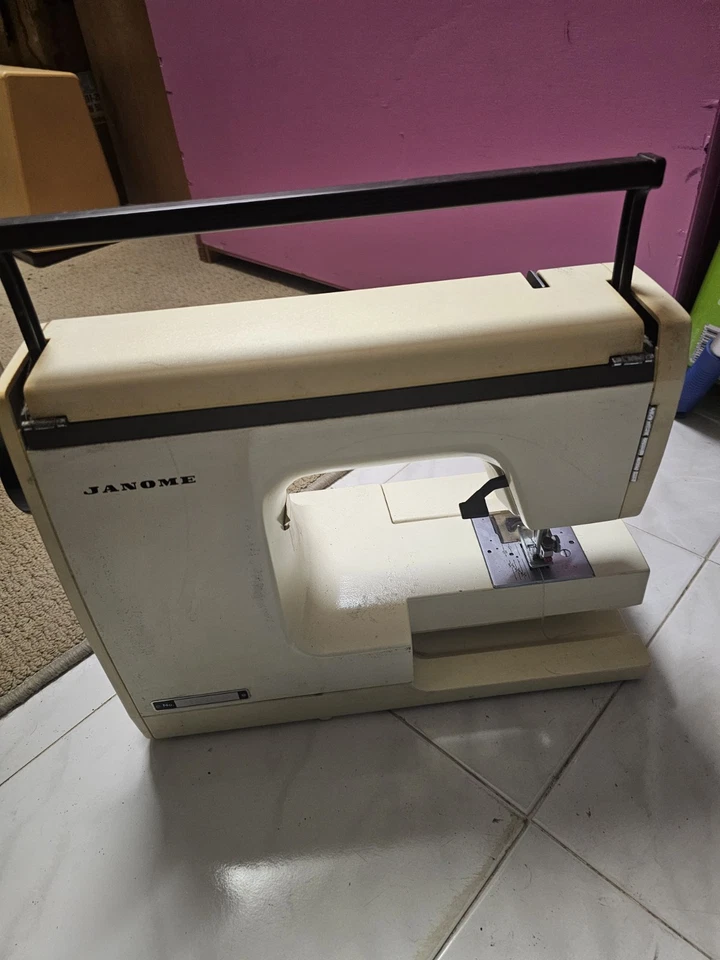 Janome Sewing Machine - image 4 of 4