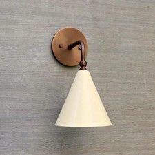 Mid-Century brass Wall Lamp Timeless Elegance Handcrafted Single Light Sconce