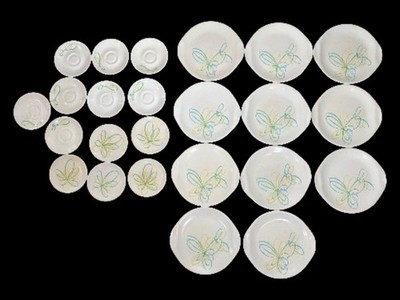 Russel Wright Melmac Gaytime Dessert, Saucer, Dinner Plates Lot 24 MCM  Atomic