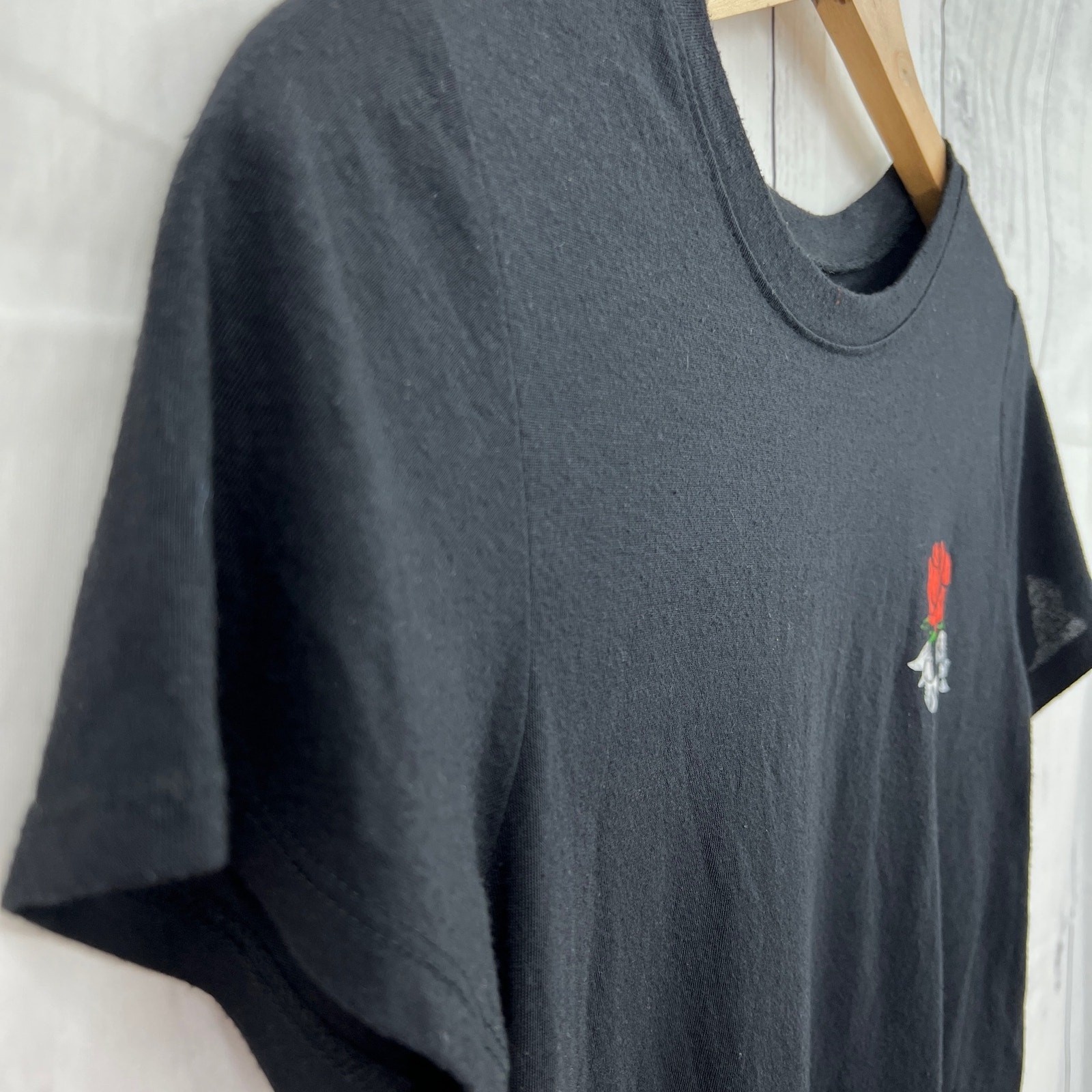 Modern Lux MEDIUM Black Burnout Amour Rose Fitted Short Sleeve Tee Shirt T-Shirt