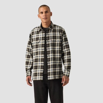 Levi Men Relaxed Fit Long Sleeve Worker Plaid Button-Down Shirt