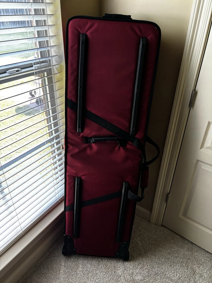 Bolsa de concierto Nord Stage GB88 Nord Logo para teclados de piano de 88 teclas - roja Foto 3 de 4