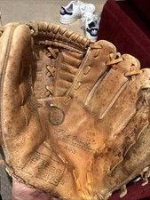 Bob Friend Glove 493