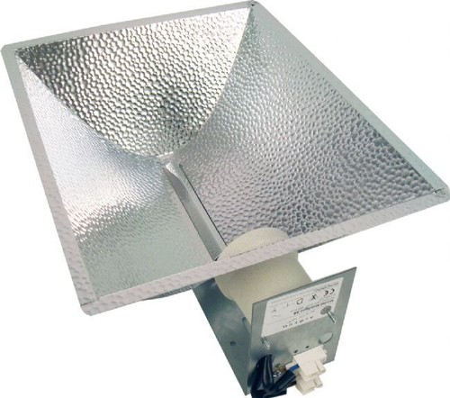 Riflettore MEGALUX a V in alluminio martellato riflessione diffusa del 99% dei r - Foto 2 di 4