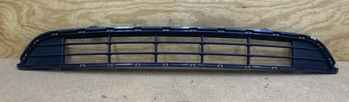 2017-2019 Kia Sportage EX LX Turbo Grille Front Bumper Center