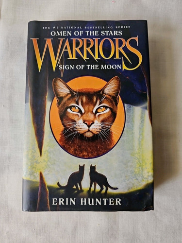 1st Edition WARRIORS Sign Of The Moon Erin Hunter Harper Collins 2011 Book - Bild 1 von 5