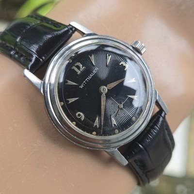 Vintage WITTNAUER men's manual wind watch Black Sunburst dial