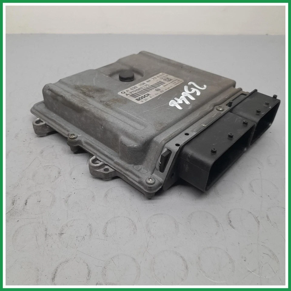 Centralina Bosch 0281011841 Mitsubishi Colt VI MN902175 2004 2008 Usato  - Immagine 3 di 4