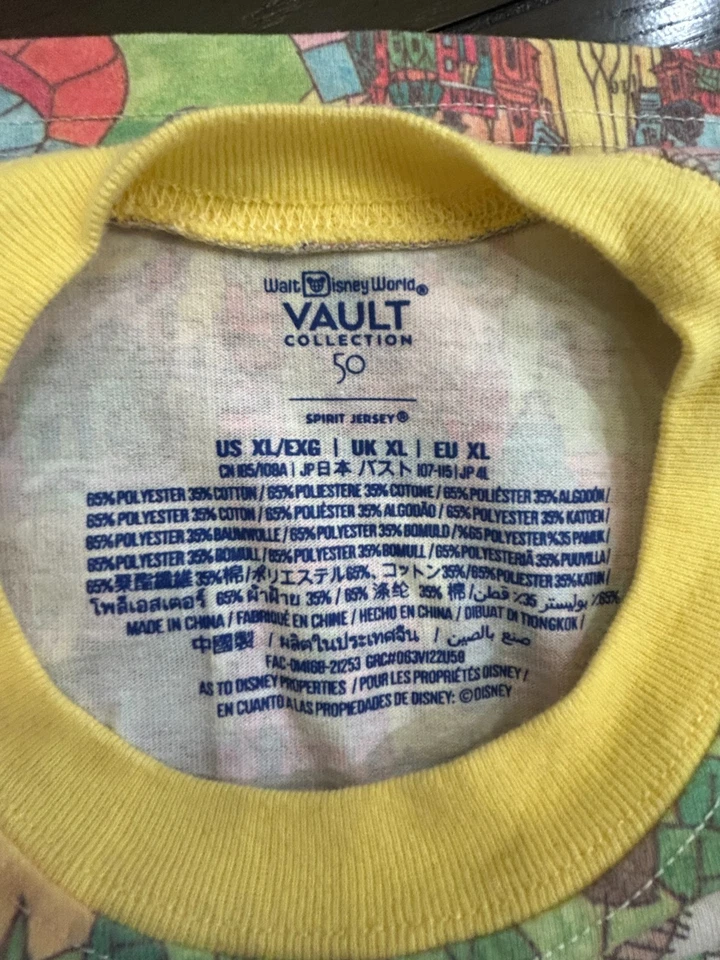 Camiseta deportiva Walt Disney World 50 aniversario Vault Magic Kingdom Map Spirit XL Foto 3 de 3