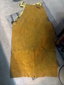 Lincoln Electric KH-804 Flame-Retardant Leather Welding Apron - One-Size