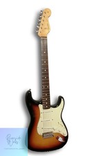Fender Traditional 60s Stratocaster Electric Guitar JP