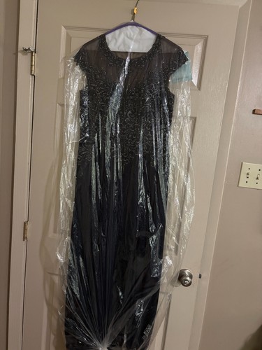 Vestido de noche formal Xscape talla 6 pequeño - Imagen 5 de 6