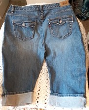 Levi Capri Pants 515 Denim Cuffed Womans Sz.20 Button Pockets pre-owned