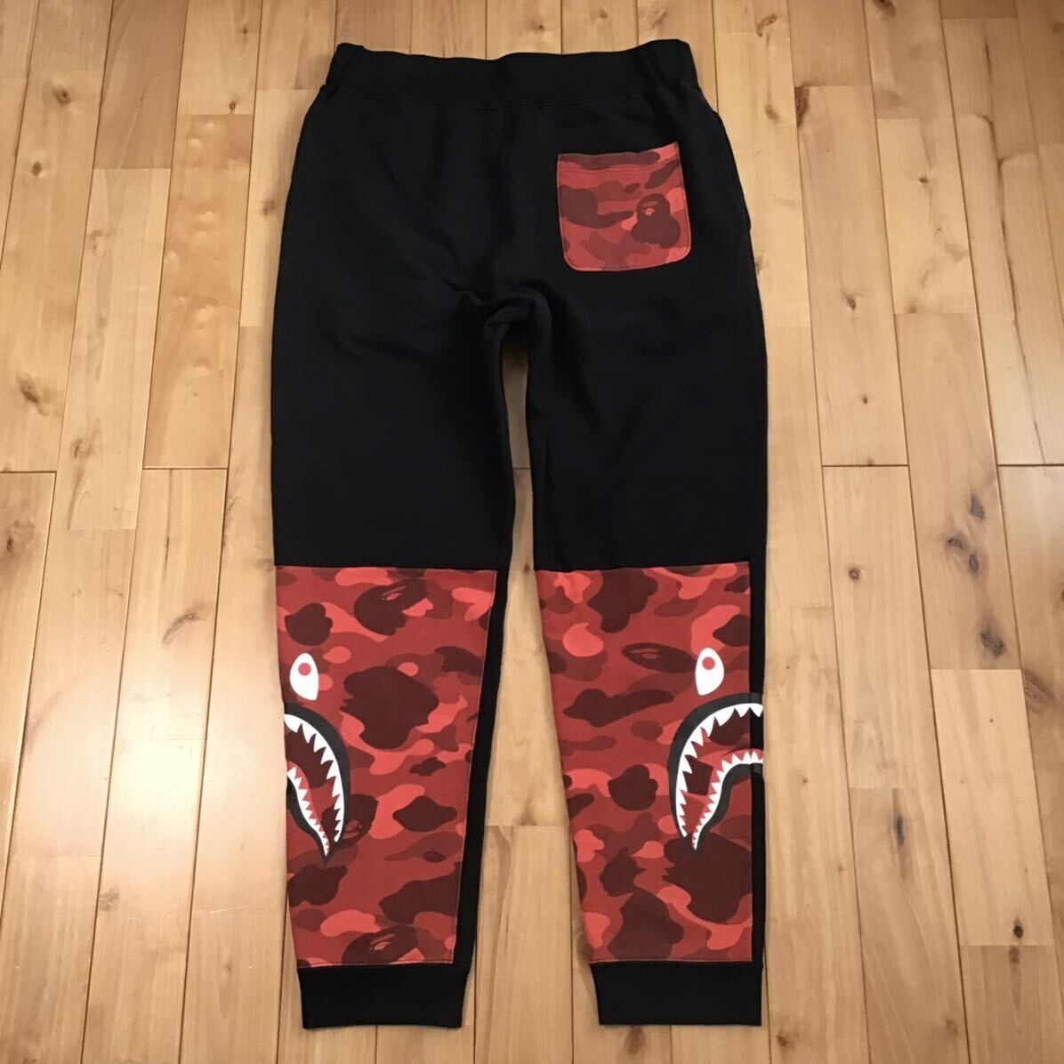 BAPE Shark sweat pants red camo x black A Bathing Ape Size XL | eBay