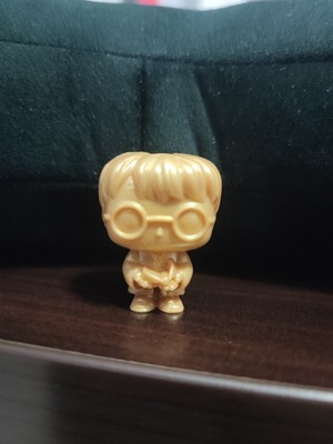 Funko Pop Harry Potter Kinder Joy 2024 Quidditch Harry Potter Golden Rare VT401