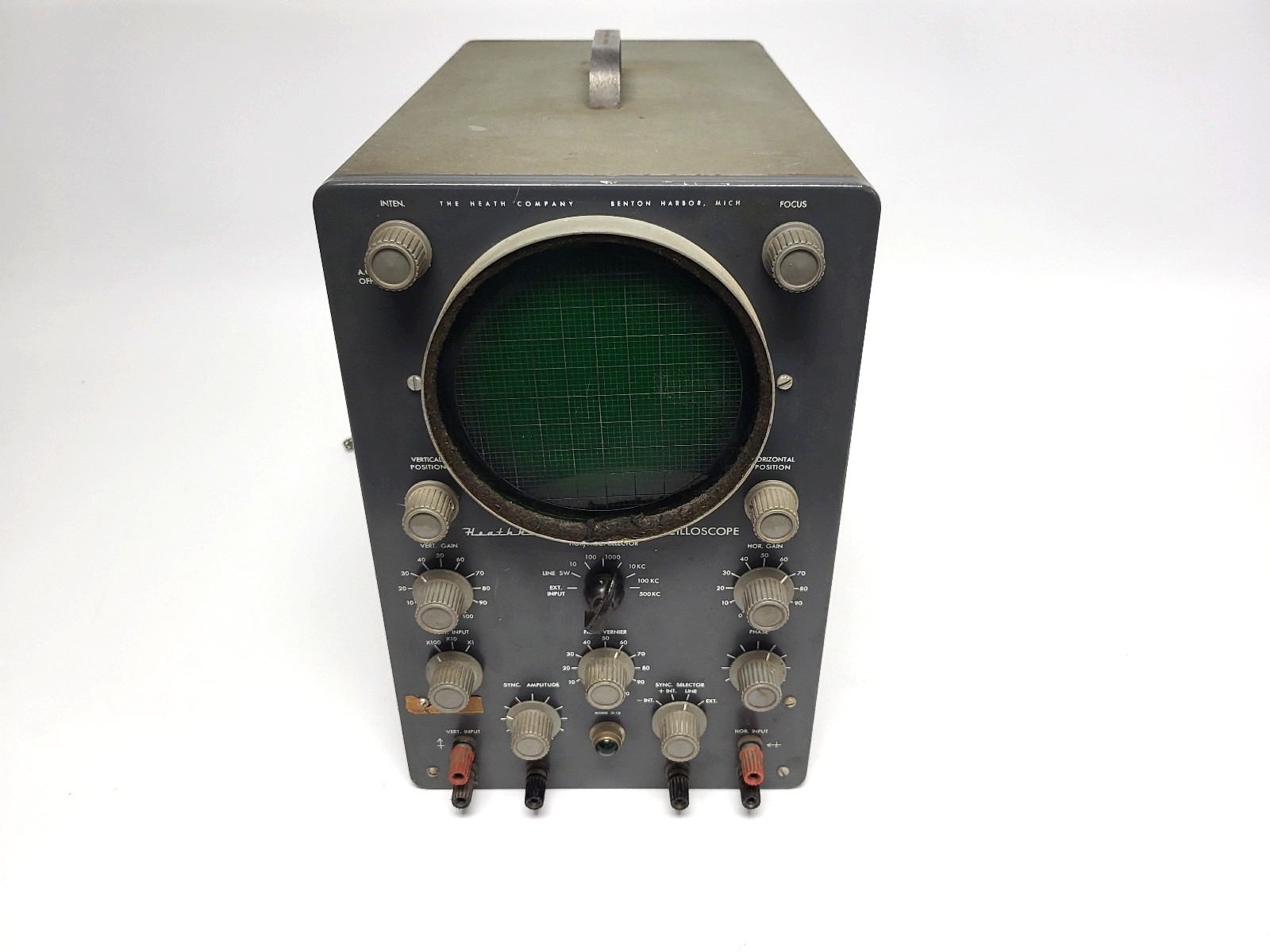 Vintage 1950s Heathkit Oscilloscope Model No. O-10 (Powers On)