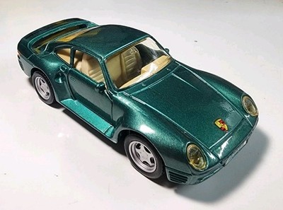 Maisto Power Racer Green Porsche 959 1/36 Diecast Pullback
