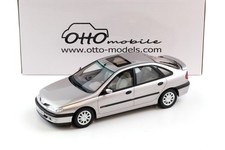 1:18 Otto Mobile OT1185 Renault Laguna V6 3.0 Baccara Gris Opale Silver 1996