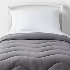 Toddler Gray Wave Kids' Comforter - Pillowfort