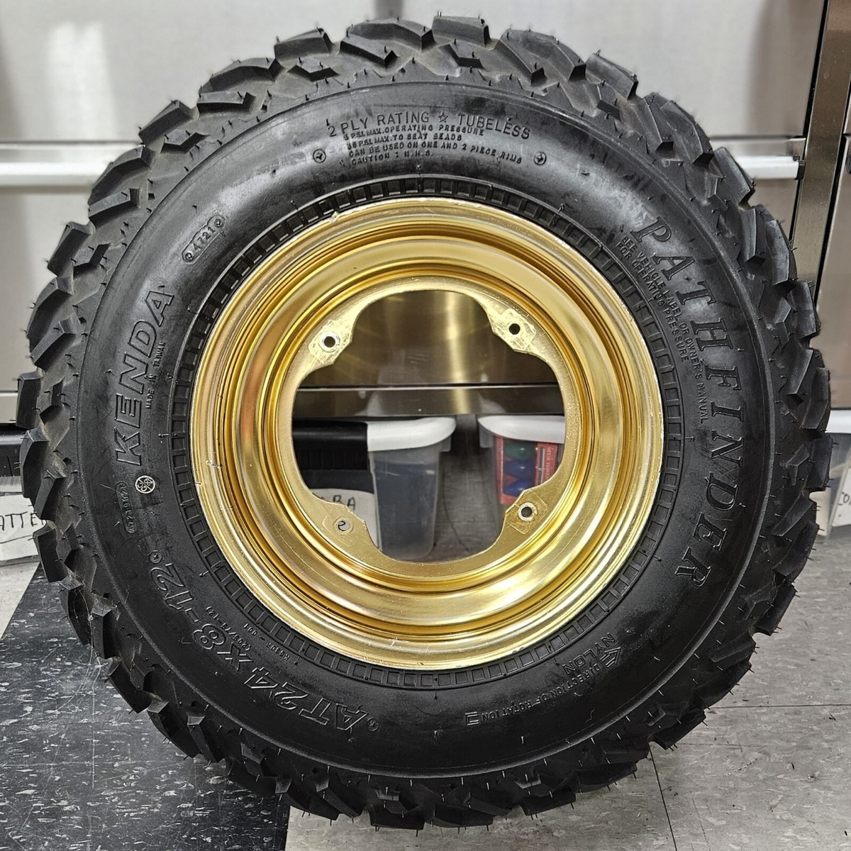 1985 YAMAHA TRI-Z 250 Front Wheel Rim NEW TIRE Hub Brake NEW