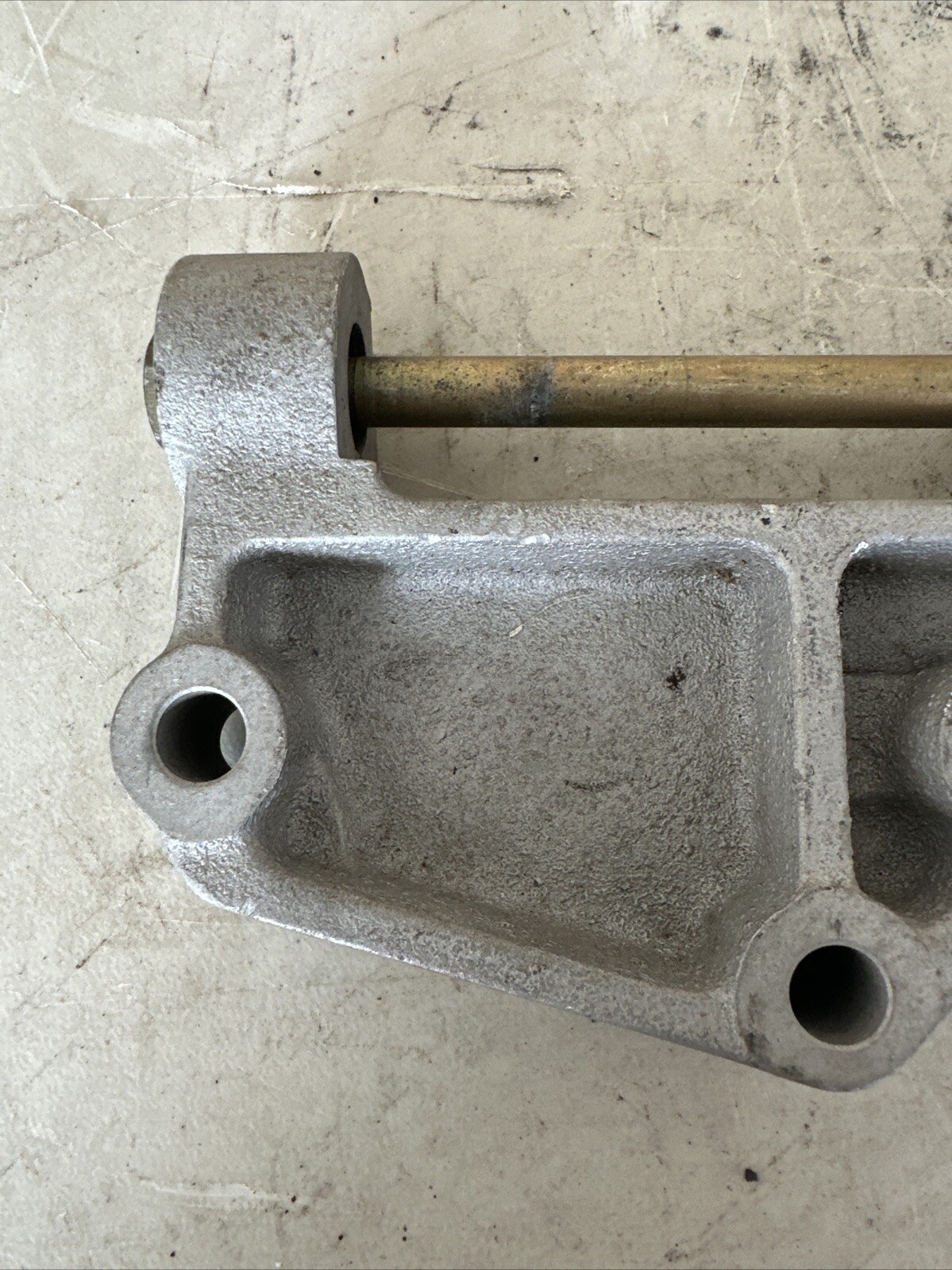 OEM Ferrari 308 Dino GT4 Mondial 8 Air Pump Bracket Support 107676