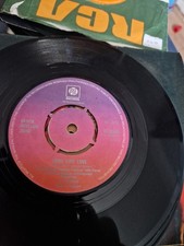 Olivia Newton-John - 'Long Live Love'/'Angel Eyes' 7