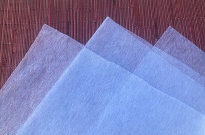1/2 Yard Lightweight White Non-Woven Fusible Interfacing 18'' x 59/60''