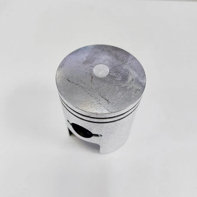 Pistón Original Suzuki - GT250 73-77 (12110-18402-000) Foto 2 de 2