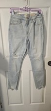 Universal Thread Women's High Rise Distressed Skinny Jeans Size 8 NWT