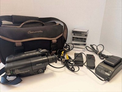 Sony CCD-TR814 Camcorder W/ Accessories + Bag