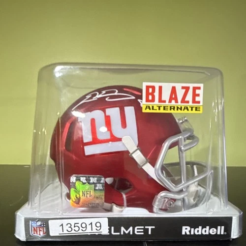 Riddell New York Giants Blaze Alternate Mini Helmet Autographed #22 Beckett BAS