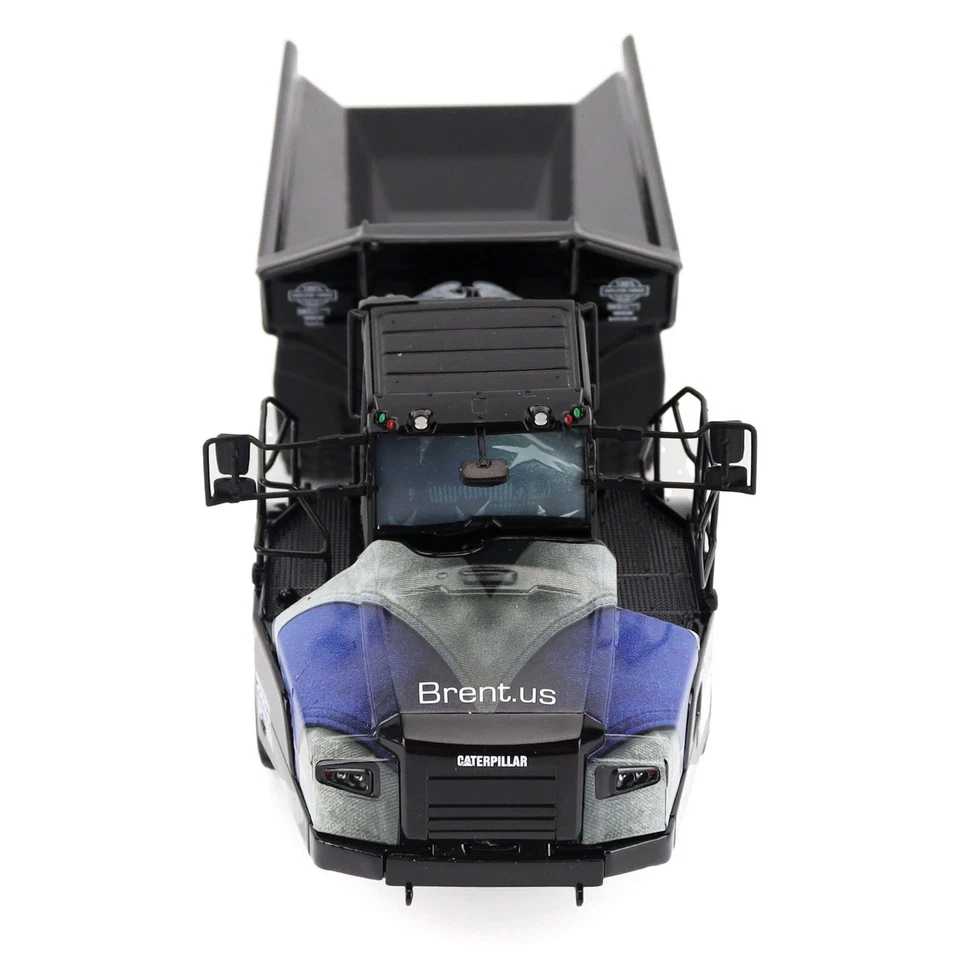 Шарнирный грузовик CAT 745 с патриотическим украшением, Brent Scarborough - Изображение 2 из 4