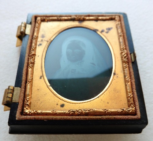 AMBROTYPE PHOTO WYMAN & CO BOSTON USA boite thermoplastic s.PECK FEMME O839 - Imagen 7 de 7