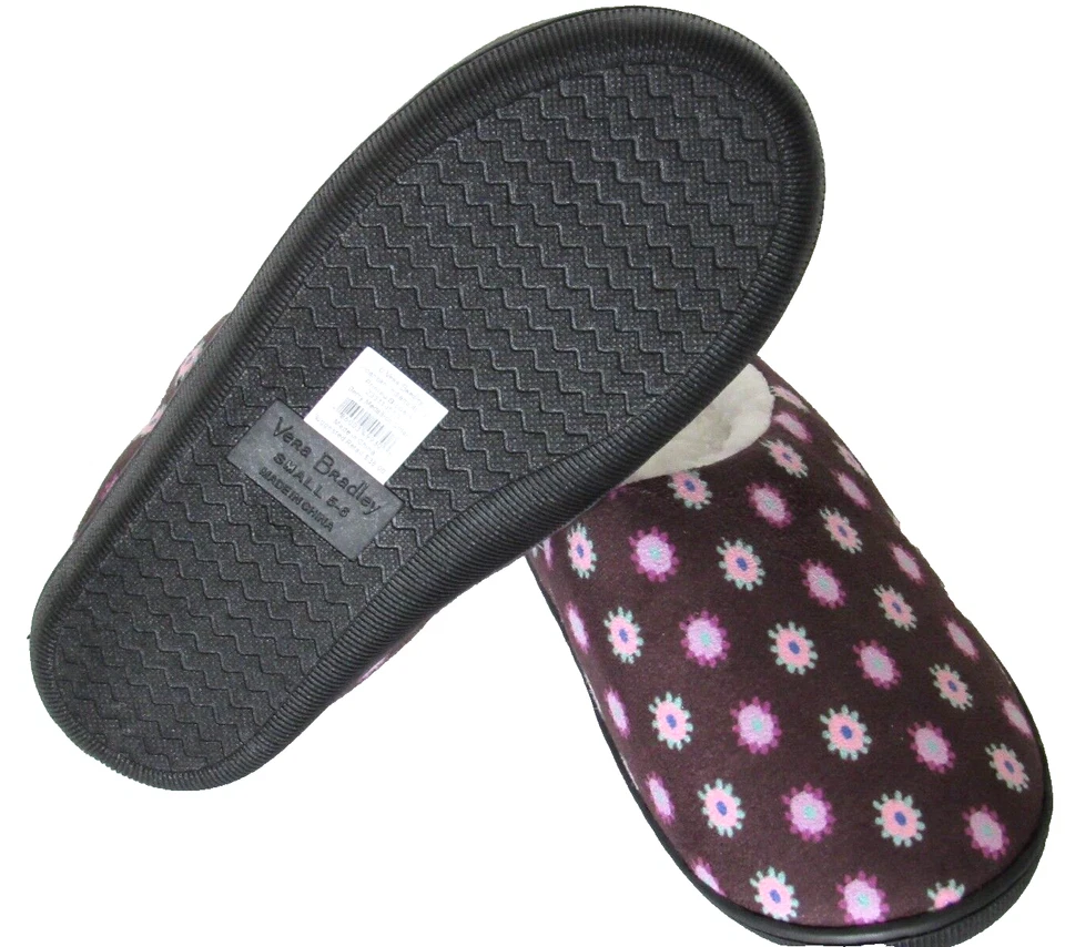 Vera Bradley Zapatillas Forradas de Vellón Interior/Exterior en Medallón Baya PEQUEÑAS 6-6.5 Foto 2 de 4