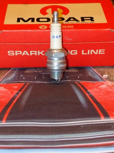 NOS ‘MOPAR’ 34P Spark Plugs.....Charger, Road Runner, Cuda, Challenger, GTX.. - Picture 5 of 10