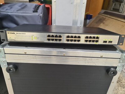 D-Link DGS-1224T 24-Port 1000Mbps 2x SFP Port Network Switch Netzwerk Ethernet