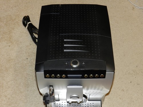 Jura Impressa Z5 One Touch Super Automatic Espresso Machine **JURA SERVICED** - Picture 2 of 7