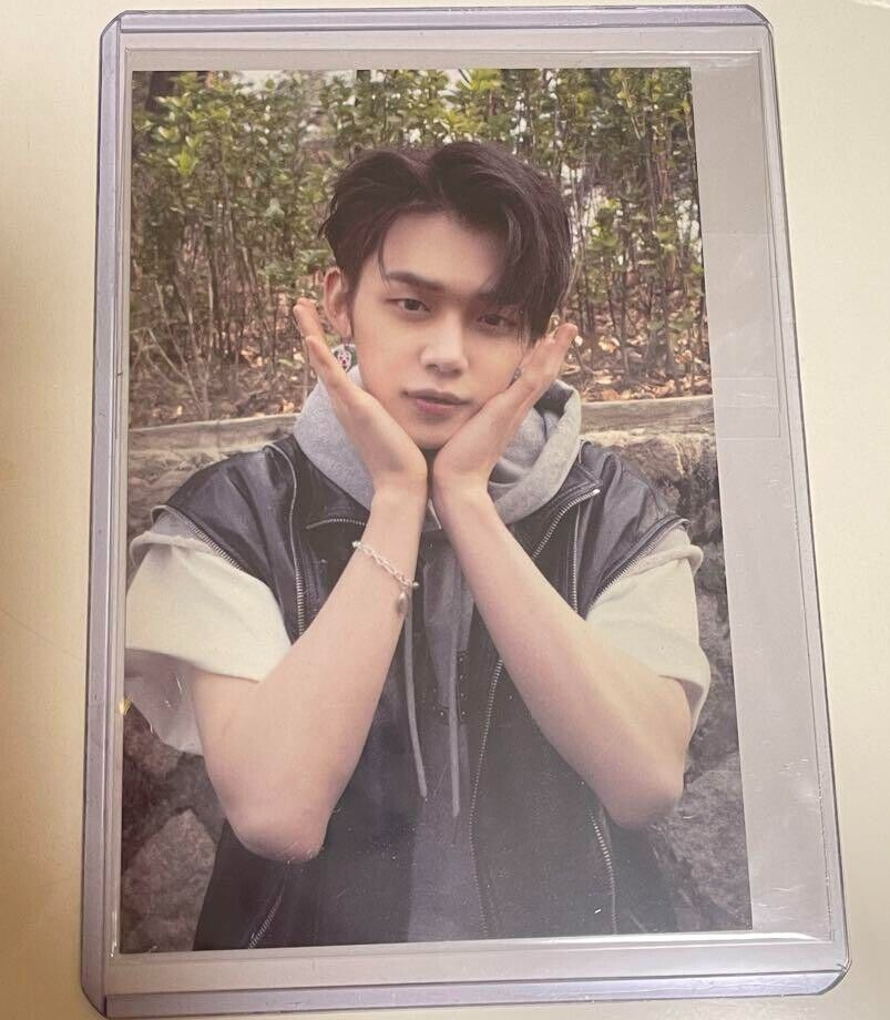 TXT Yeonjun FREEZE Broadcast official Photocard Tomorrow x