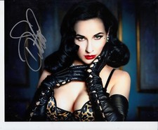 Dita Von Teese Queen of Burlesque Signed Autograph 8" x10" Photo