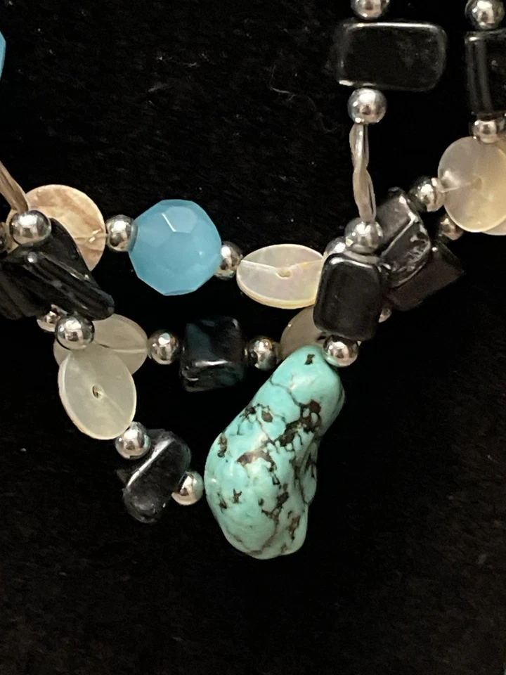 "Collar Boho Multi Hilos Howlite Shell Cuentas Piedra Negra Vidrio Aqua 18-22""" Foto 2 de 4