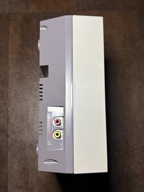 Consola Nintendo NES Action Set con caja original. Probado y funcionando