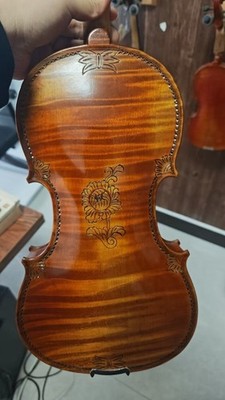 Professionelle handgefertigte 4/4-Violine mit kostenlosem Koffer