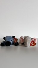 Ty Beanie Babies Righty and Lefty 1995 and 1996 Lot of 2 With hang tags.